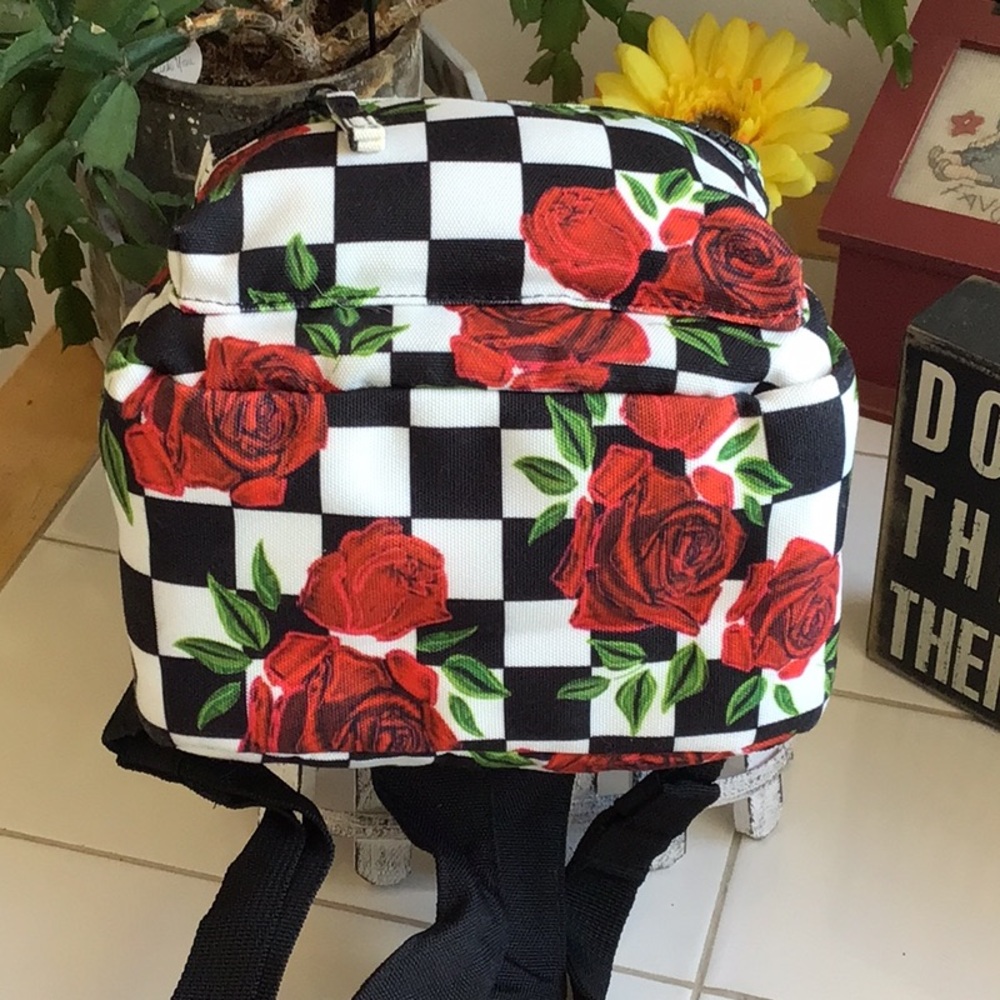 ‘Spencer’s’ Floral Roses/Checkerboard Mini Backpack NWT - Picture 7 of 9